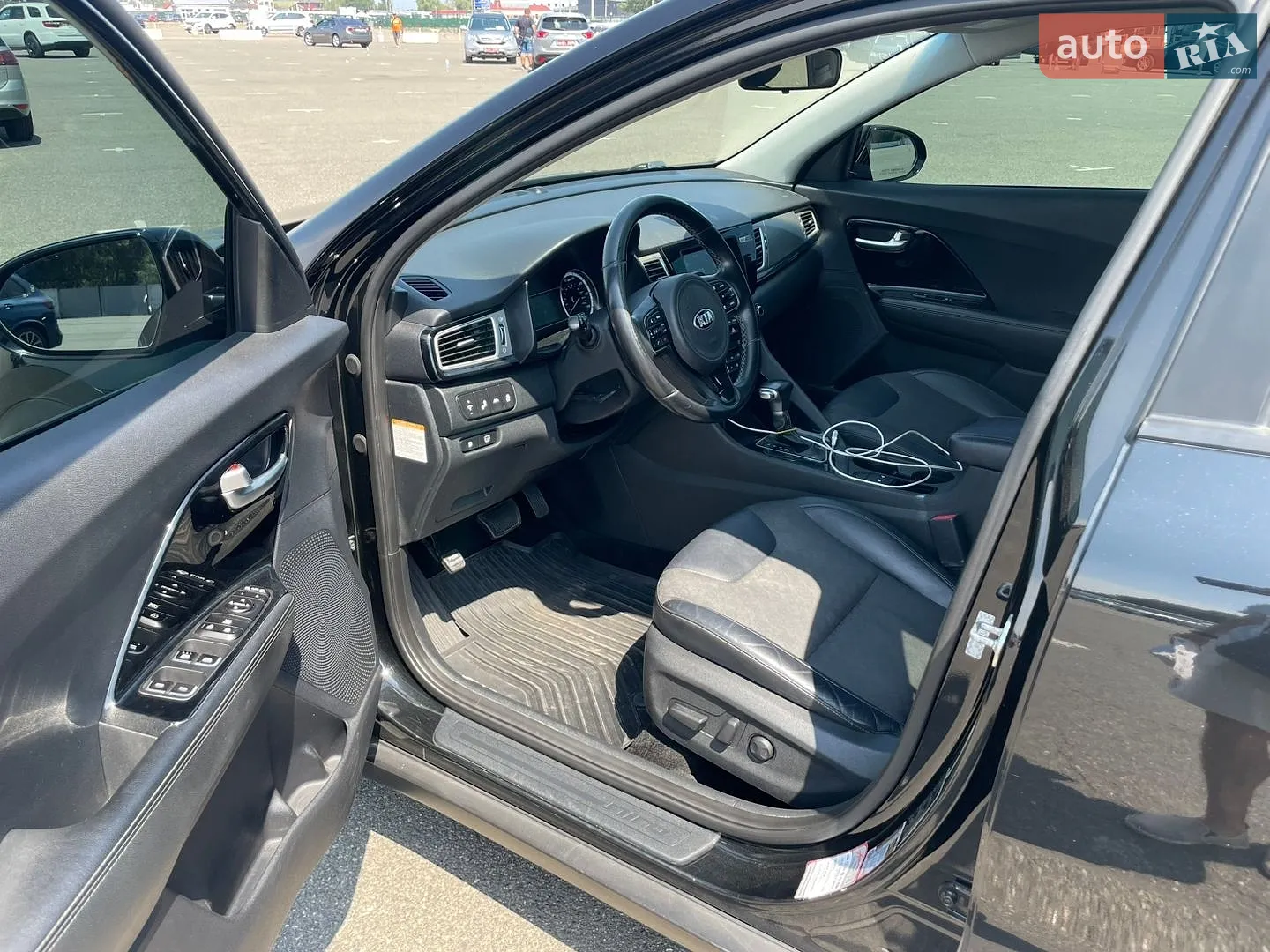2017 Kia Niro - фото 1