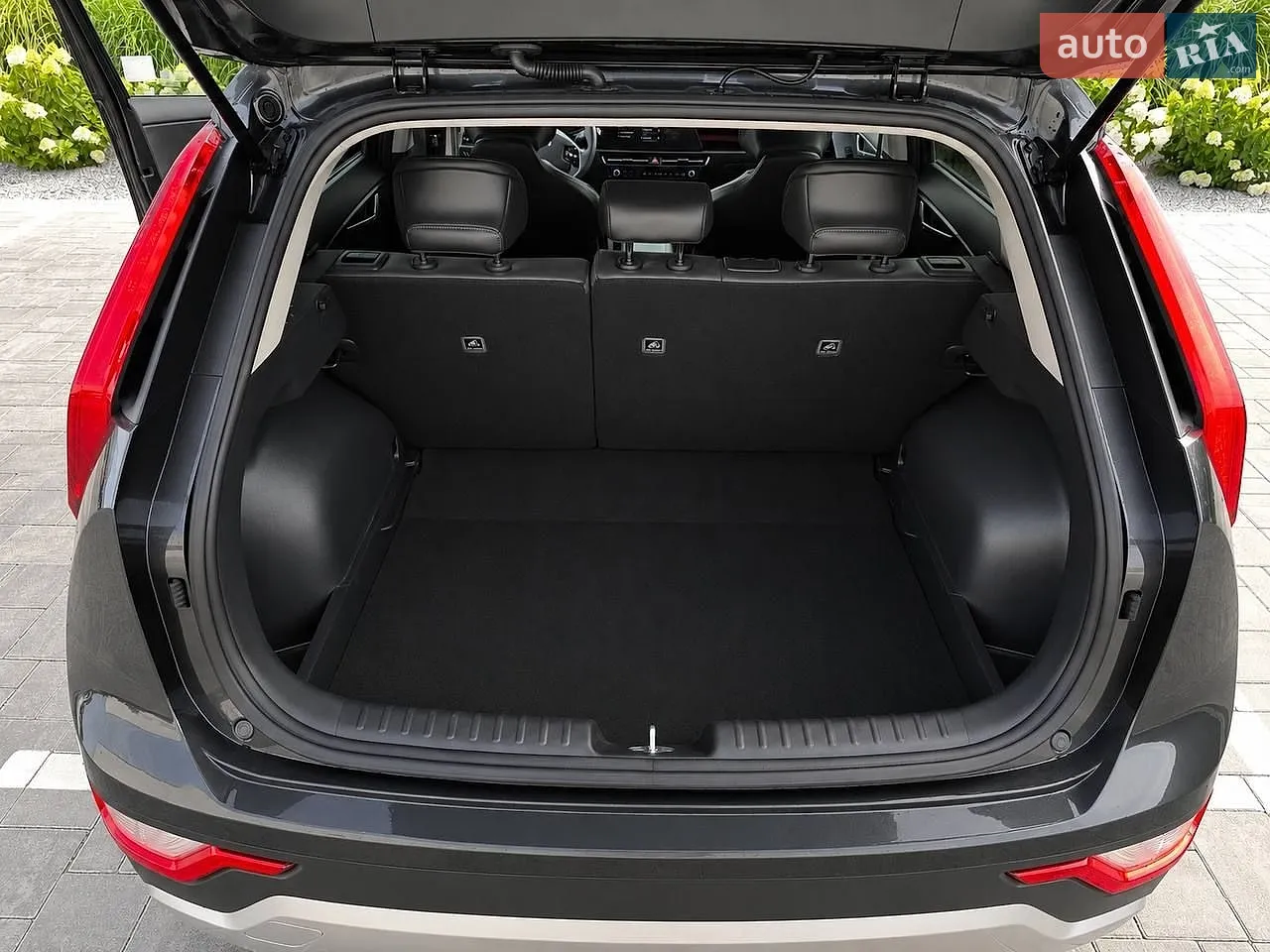 2022 Kia Niro - мініатюра 24