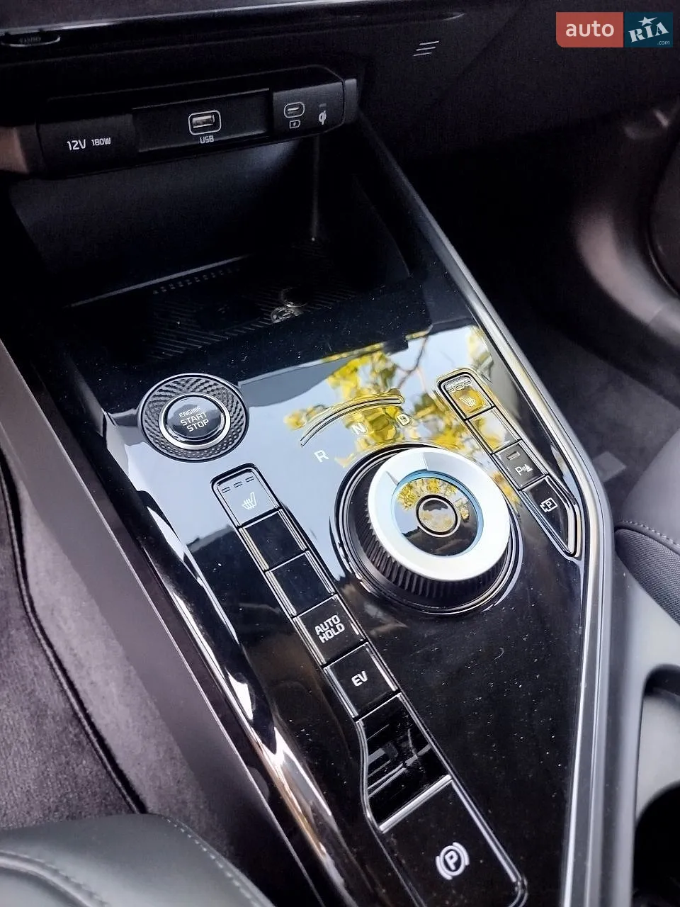 2023 Kia Niro - мініатюра 24