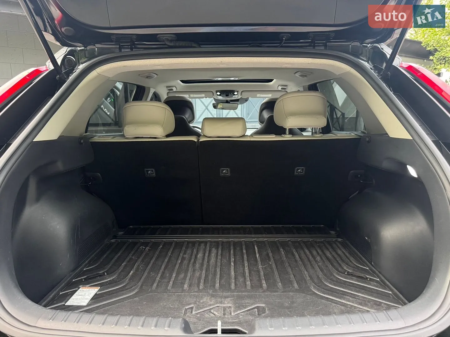 2023 Kia Niro - мініатюра 34