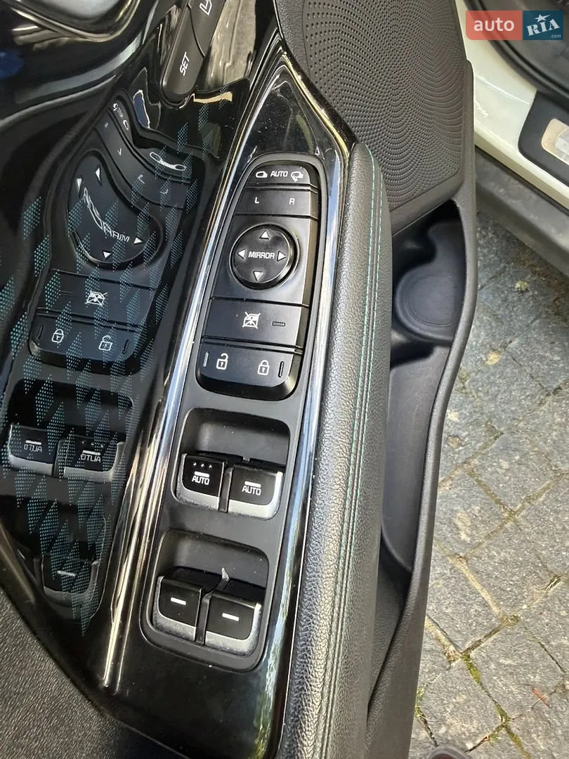 2019 Kia Niro - мініатюра 17