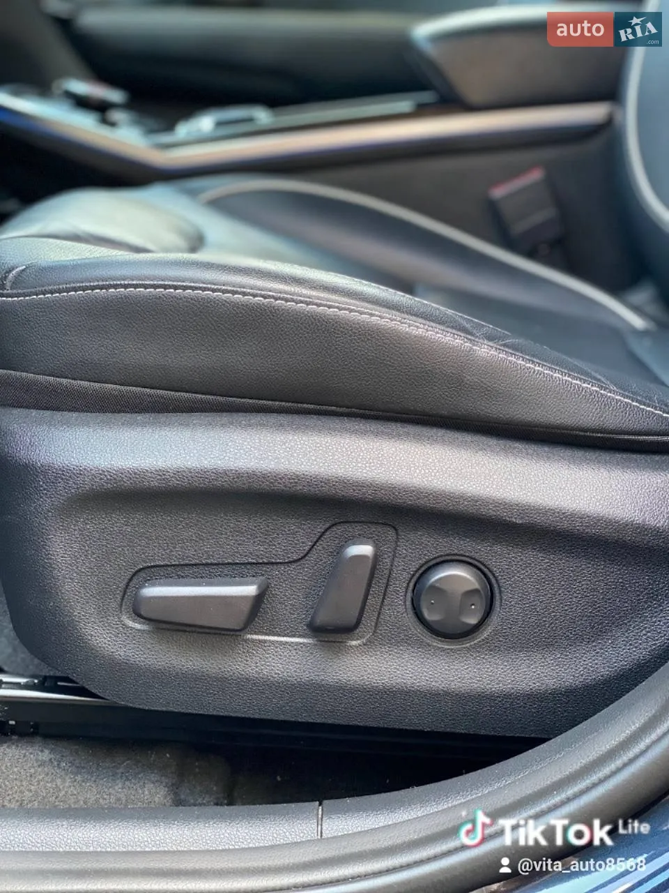 2020 Kia Niro - мініатюра 23