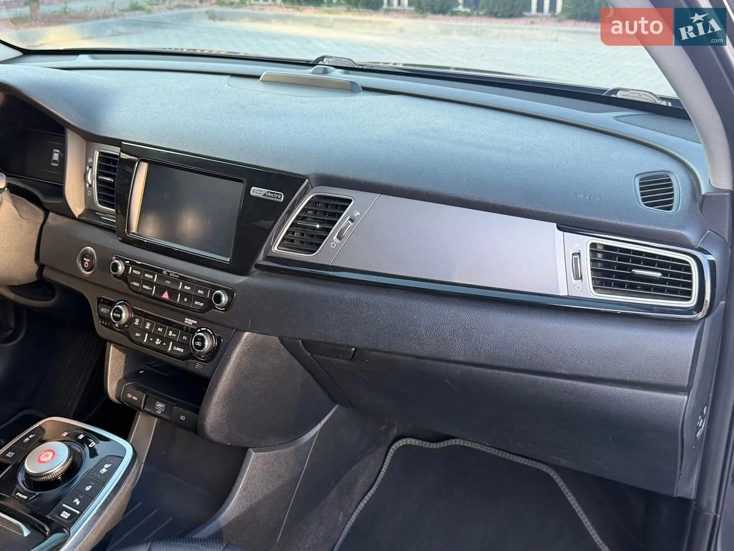2018 Kia Niro - мініатюра 29