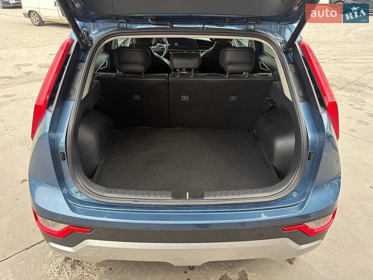 2023 Kia Niro - мініатюра 24