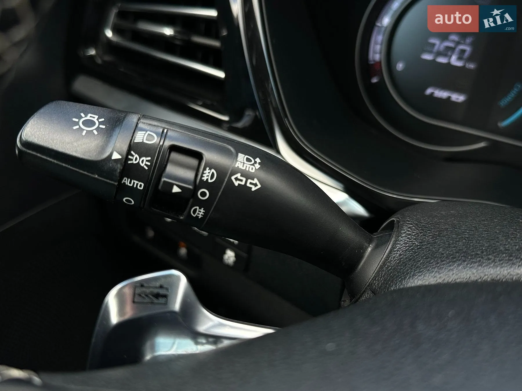 2020 Kia Niro - мініатюра 34