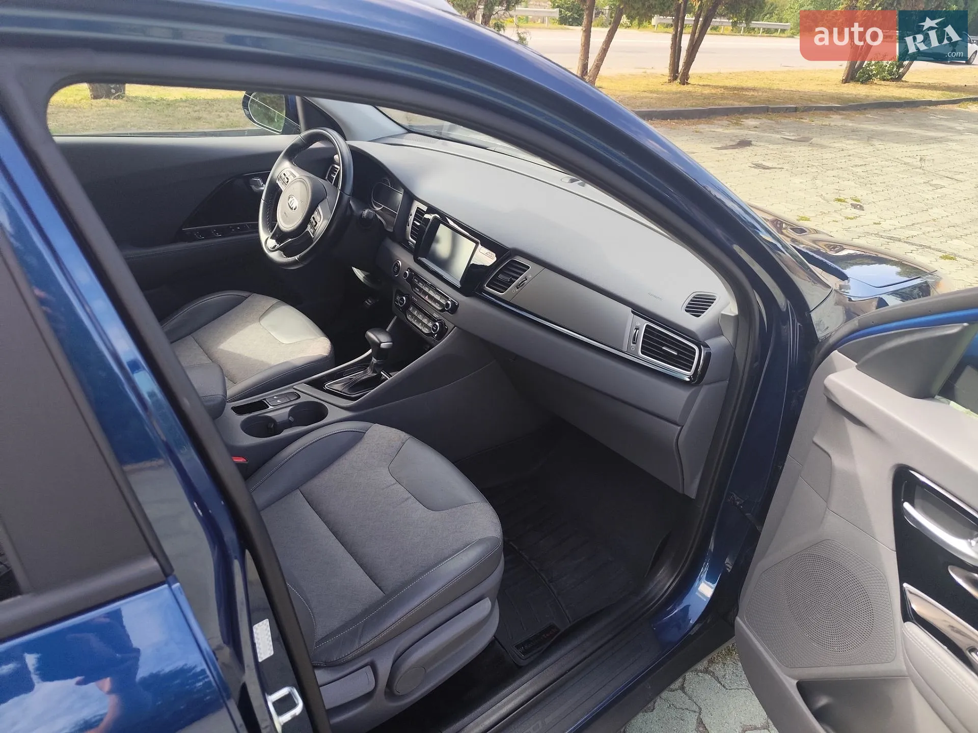 2017 Kia Niro - мініатюра 20