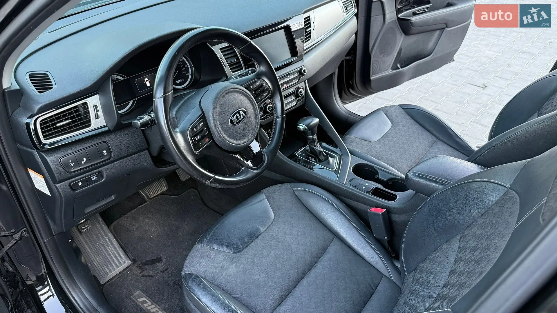 2017 Kia Niro - мініатюра 42
