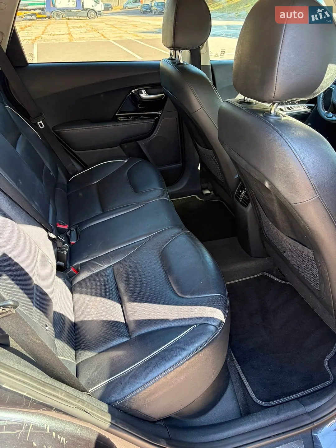 2019 Kia Niro - мініатюра 25
