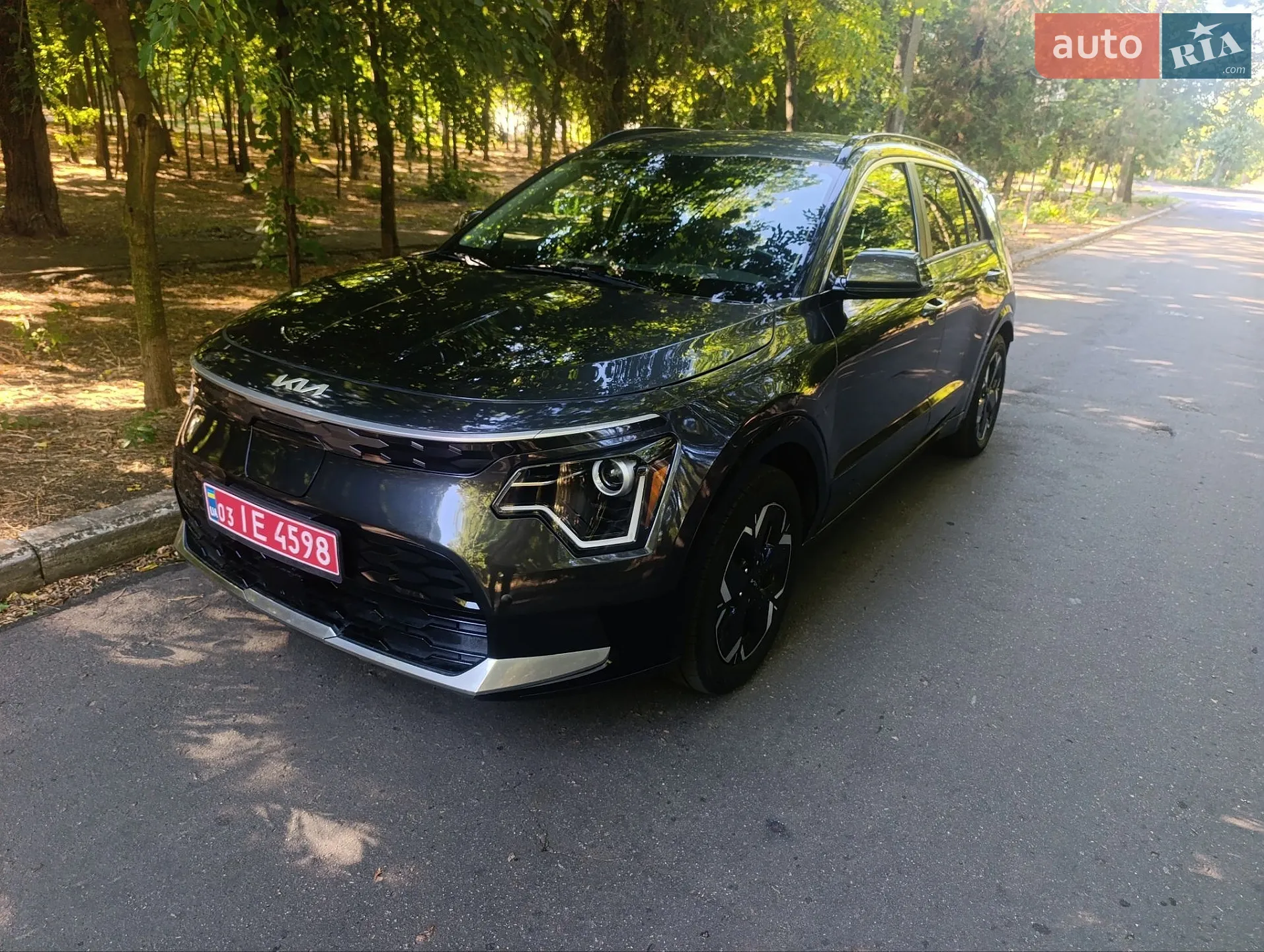 2023 Kia Niro - фото 1