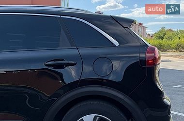 Внедорожник / Кроссовер Kia Niro 2018 в Киеве