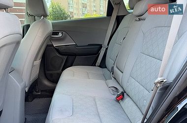 Внедорожник / Кроссовер Kia Niro 2018 в Киеве