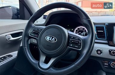 Внедорожник / Кроссовер Kia Niro 2018 в Киеве