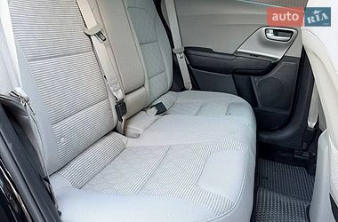 Внедорожник / Кроссовер Kia Niro 2018 в Киеве