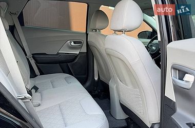 Внедорожник / Кроссовер Kia Niro 2018 в Киеве