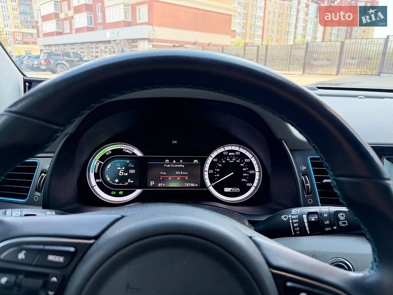 Внедорожник / Кроссовер Kia Niro 2018 в Киеве
