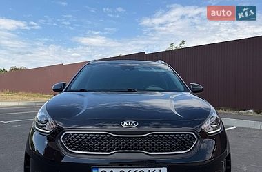Внедорожник / Кроссовер Kia Niro 2018 в Киеве