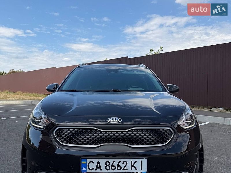 Внедорожник / Кроссовер Kia Niro 2018 в Киеве