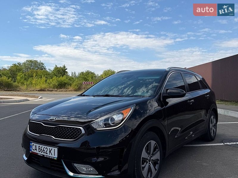 Внедорожник / Кроссовер Kia Niro 2018 в Киеве