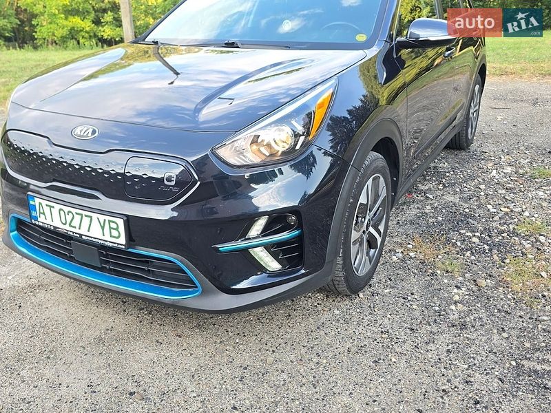 Внедорожник / Кроссовер Kia Niro 2020 в Бурштыне