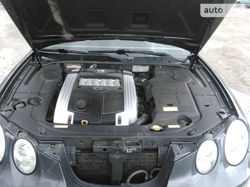 Седан Kia Opirus 2006 в Львові