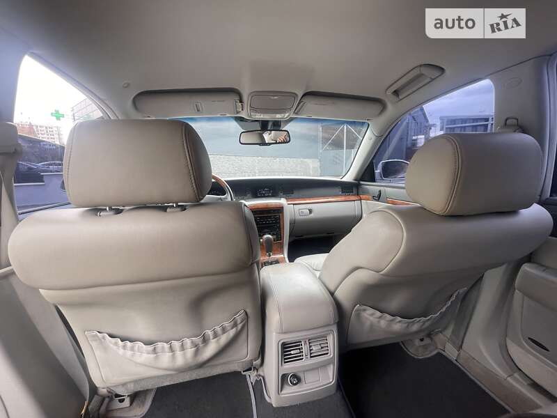 Седан Kia Opirus 2006 в Умани