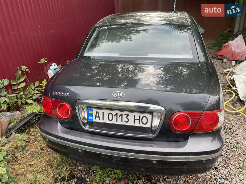 Седан Kia Opirus 2004 в Василькове