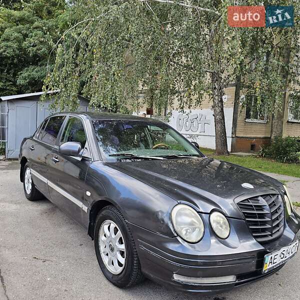 Седан Kia Opirus 2006 в Киеве