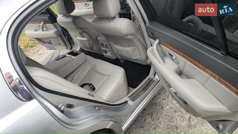 Седан Kia Opirus 2005 в Кривом Роге