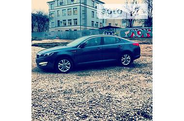 Седан Kia Optima 2011 в Киеве