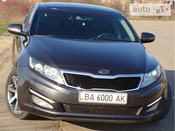 Седан Kia Optima 2012 в Кропивницком