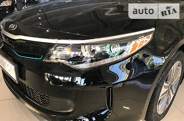 Седан Kia Optima 2016 в Киеве