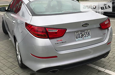 Седан Kia Optima 2015 в Хмельницком