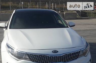 Седан Kia Optima 2016 в Мариуполе