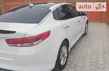 Седан Kia Optima 2016 в Мариуполе