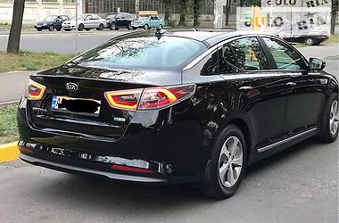 Седан Kia Optima 2014 в Харькове