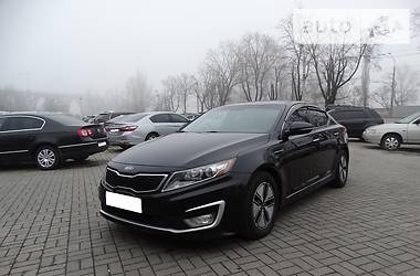 Седан Kia Optima 2011 в Днепре