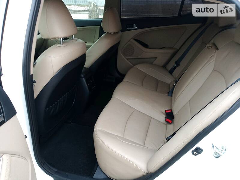 Седан Kia Optima 2014 в Харкові