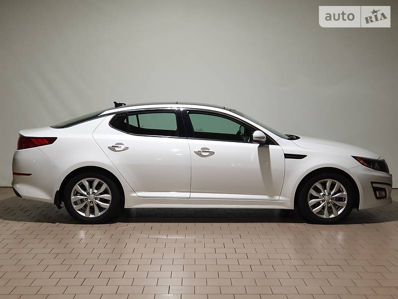 Седан Kia Optima 2015 в Києві