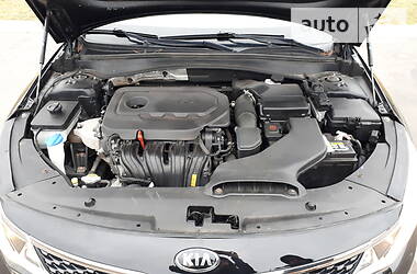 Седан Kia Optima 2016 в 