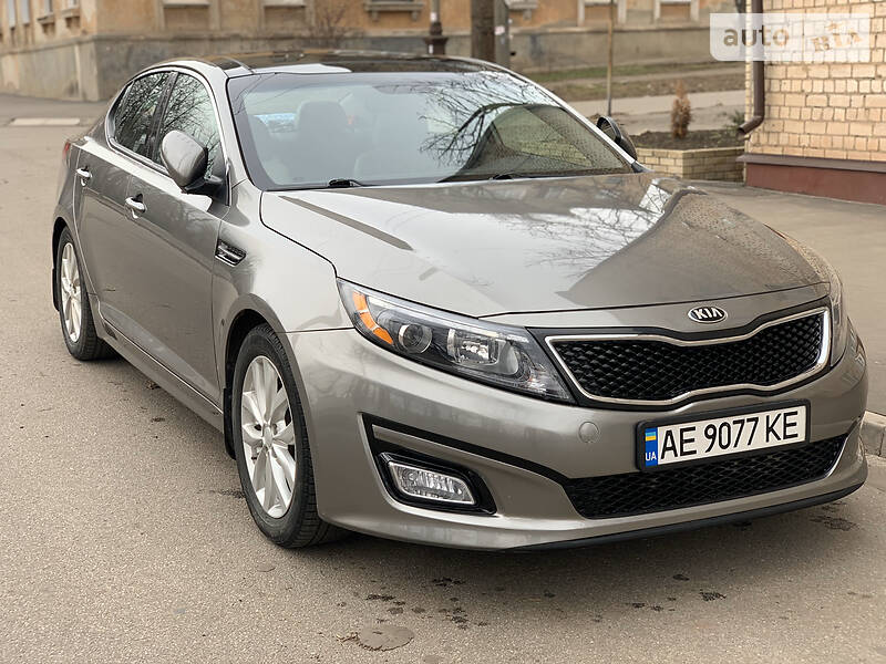 Седан Kia Optima 2014 в Кривому Розі