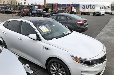 Седан Kia Optima 2016 в 