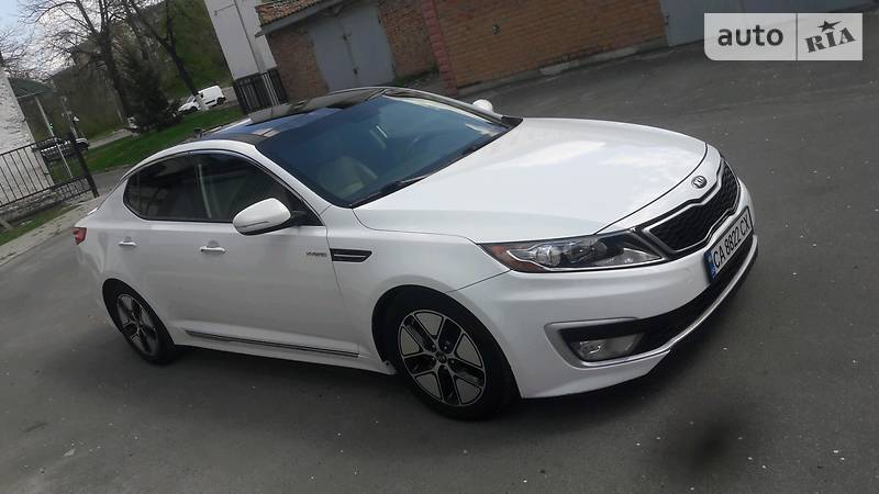 Седан Kia Optima 2013 в Черкассах