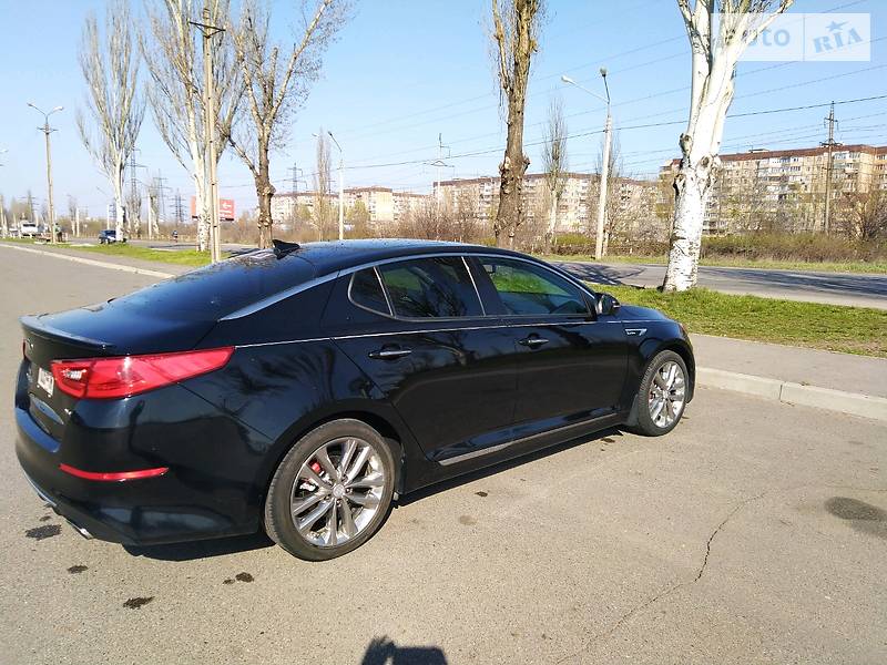 Седан Kia Optima 2015 в Кривому Розі