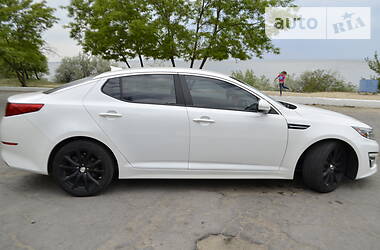 Седан Kia Optima 2014 в Запоріжжі