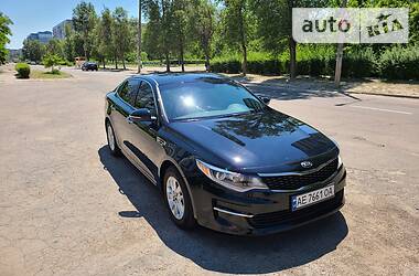 Седан Kia Optima 2017 в Каменском