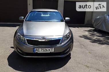 Седан Kia Optima 2013 в Кривому Розі