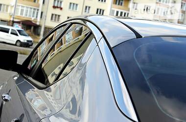 Седан Kia Optima 2014 в 