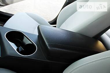 Седан Kia Optima 2014 в 
