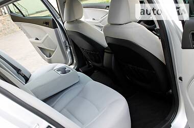 Седан Kia Optima 2014 в 