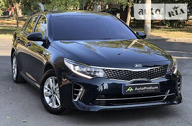 Седан Kia Optima 2016 в Николаеве